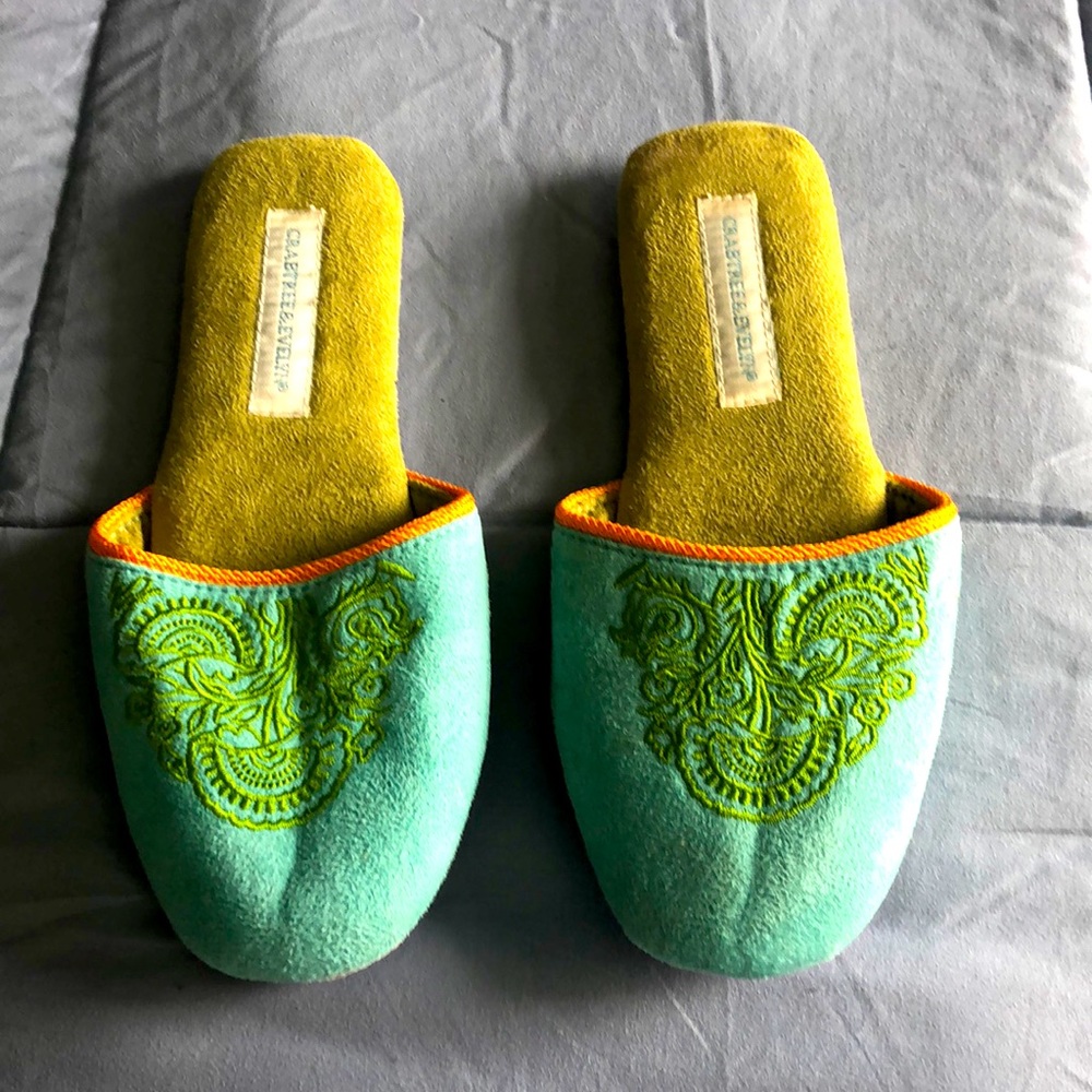 Crabtree & Evelyn brand new slippers!